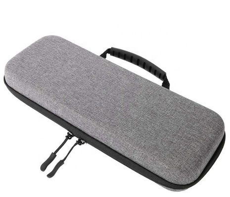 軽量のEVA収納ケースは、表面にジッパーとメッシュポケットが付いており、ツールやデバイスや旅行の必需品の整理に最適です。