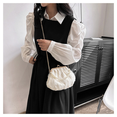 2024 NEW RETRO FAIRY SOLID COLOR 小さいバッグ ホワイト ハンドバッグ パールバッグ 女性用ネットヤード シンプルクロスボディバッグ