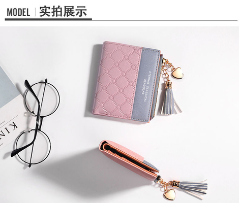 新品の韓国語版 女性用ショートウォレット 配色ショートウォレット フランジ ザイプ マルチカード コイン ストックにあるウォレット