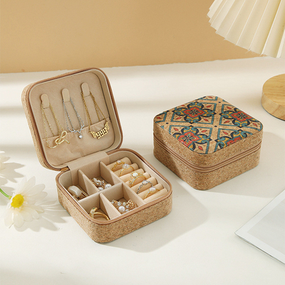 オリジナルのプレミアムコーク 宝石箱 携帯旅行耳飾り リング ネックレス 収納箱