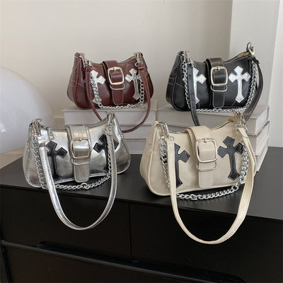 高級アンダーブレスレット バッグ 女性用 新しい秋冬ファッション ニーチェンファッション すべて レトロ チェーン 通勤者 肩 肩