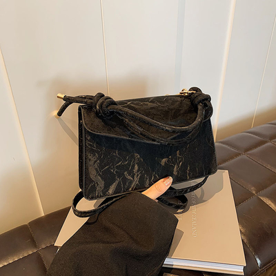 高級ハンドバッグ 女性 トレンド 新ファッション デザインなし ハンド 荷物 肩バッグ 全質感 横身バッグ