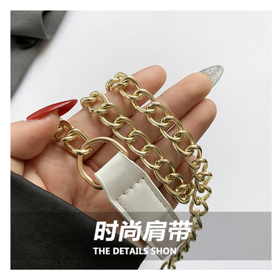 バッグ 女性の新しいファッション 小型四角バッグ 卸売ニッチ シンプル レトロ クイックサンド すべて シングルショルダークロスボディチャ