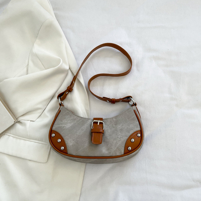 フランス ファッション カジュアル アンダーアームバッグ 女性 2024 NEW TEXTURE BAGUETTE BAG SIMPLE COLOR PATCHWORK