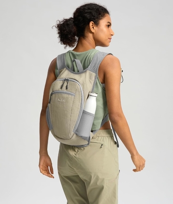 10L 小型 ハイキング バックパック 旅行 デイパック 軽量 荷造り バックパック 女性 男性 ((ベージュ)