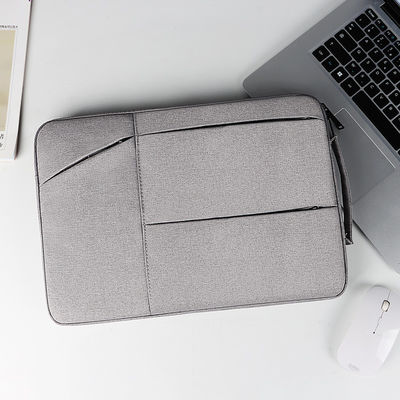 エヴァ ポリエステル600D Macbookの空気のための防水耐震性のラップトップの箱13インチ